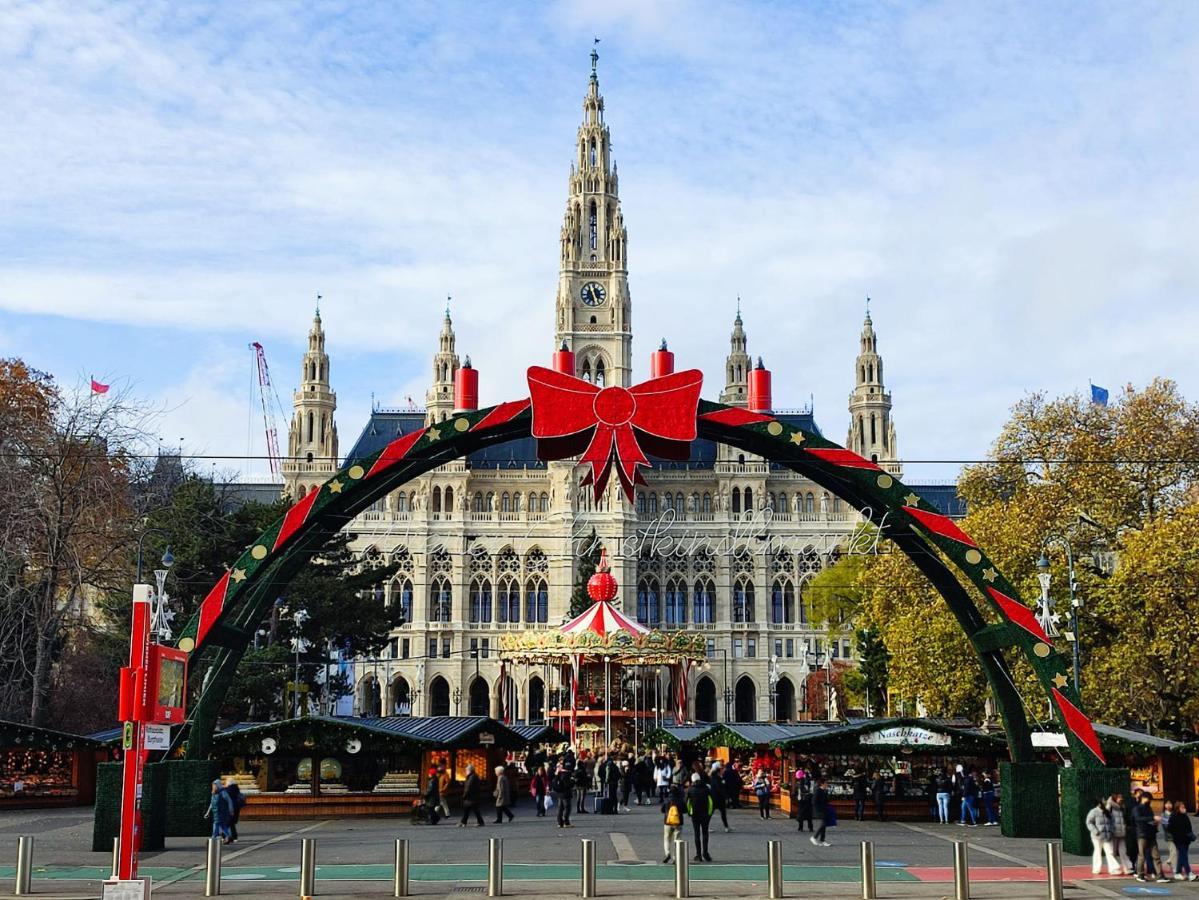 Center ! 3 Stops Away From The Center Of Vienna! Eksteriør billede